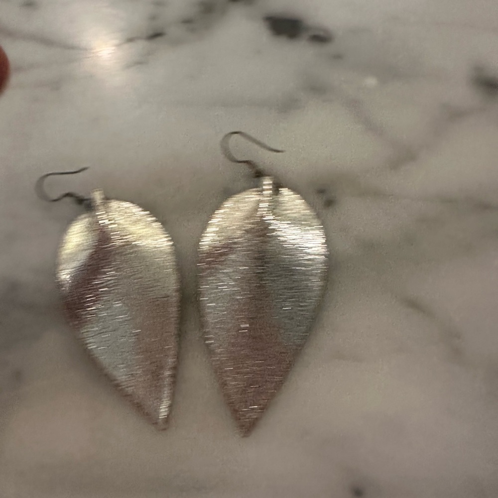 Elegant Silver Leaf Earrings